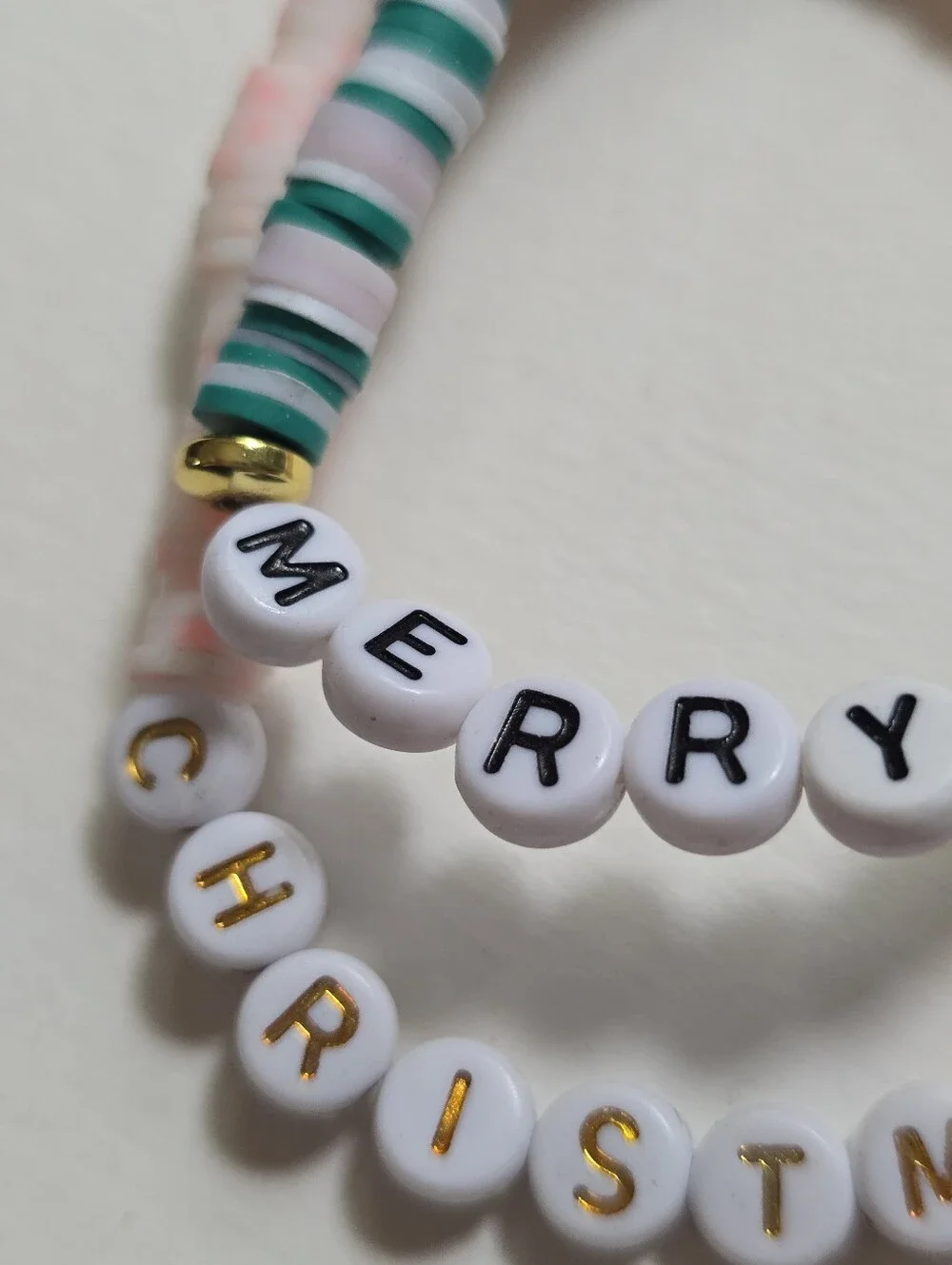 Merry Christmas Beaded Bracelet Set